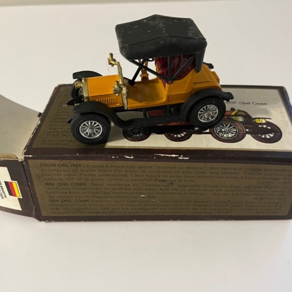 1909 Opel Coupe  MATCHBOX Models of Yesteryear Lesley Products 1973 Boxed BUNDLE